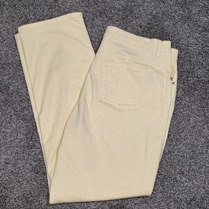 Gloria Vanderbilt Amanda Jeans Straight Daffodil Size 16